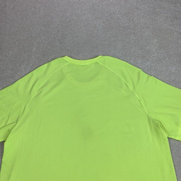 Lululemon Metal Vent Tech T Shirt Men Size XL Neon Green Yellow Gym Workout - Picture 8 of 16